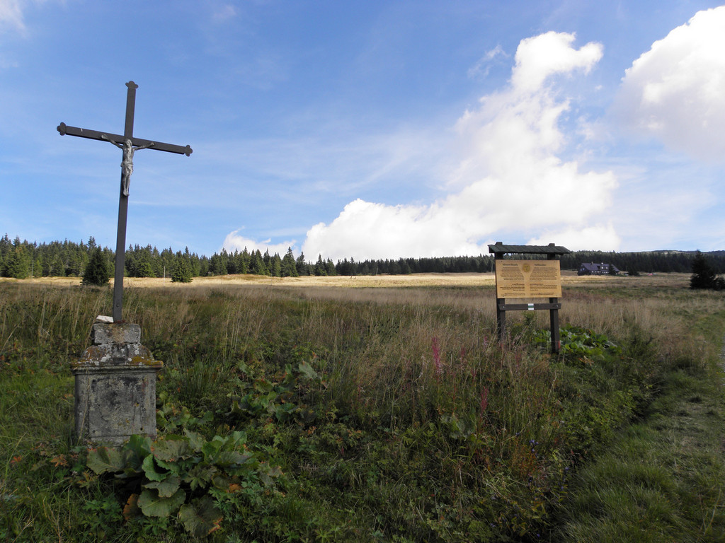 Krzyż przy Klinovych boudach